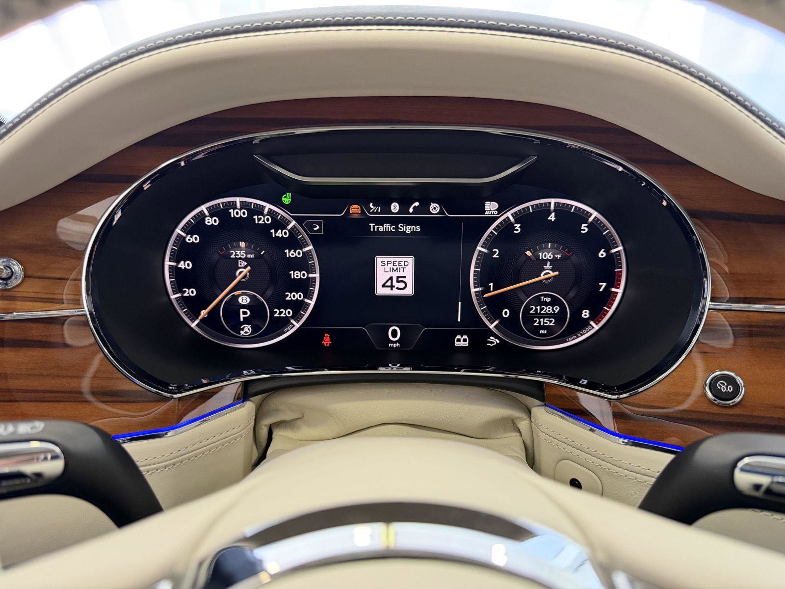 Used 2023 Bentley Continental GT Azure image 20