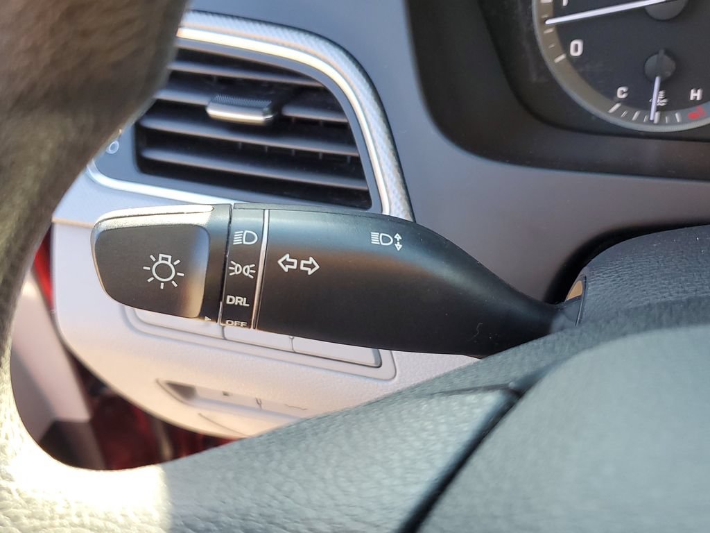 Used 2016 Hyundai Sonata SE FWD image 26