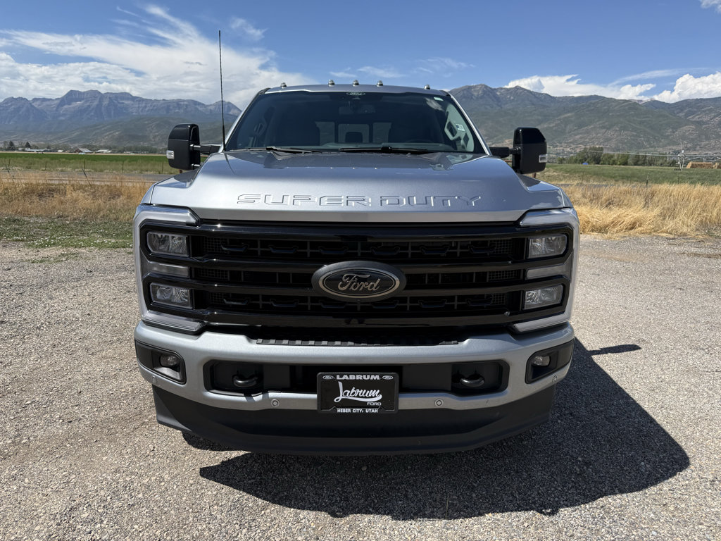 Used 2024 Ford F350 Lariat w/ Lariat Ultimate Package AWD/4WD image 2