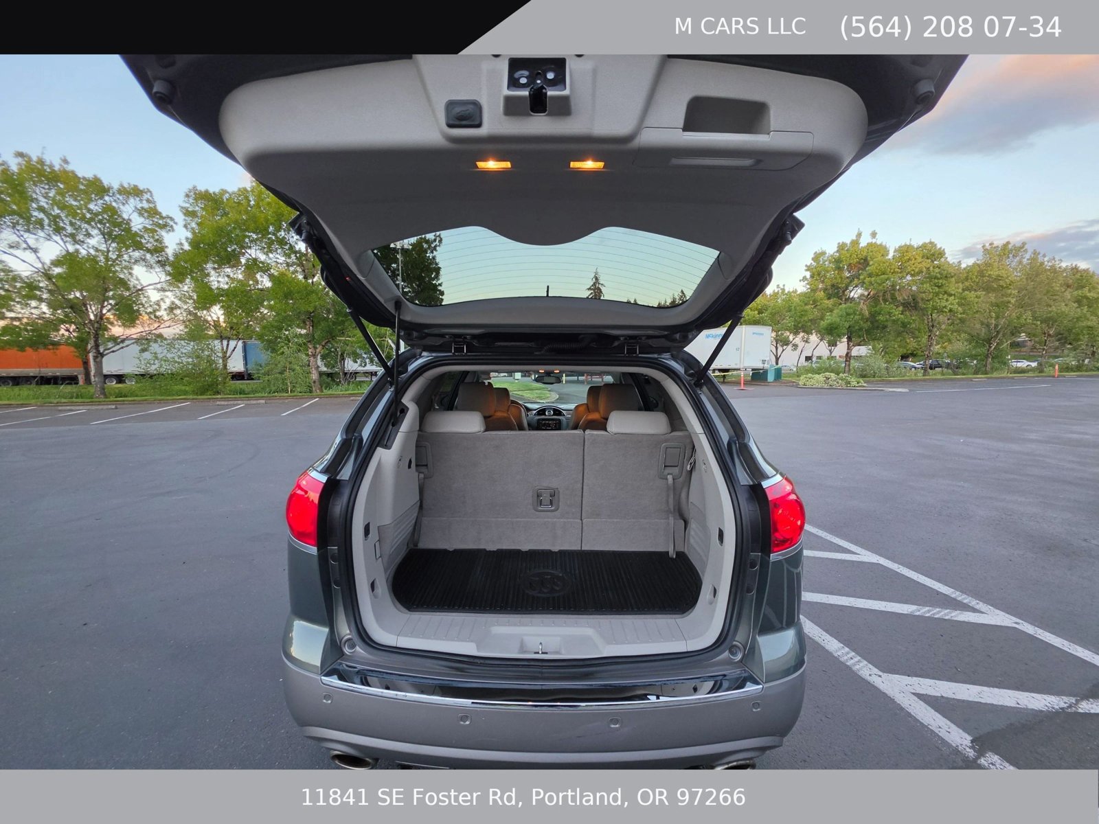 Used 2011 Buick Enclave CXL AWD/4WD image 27