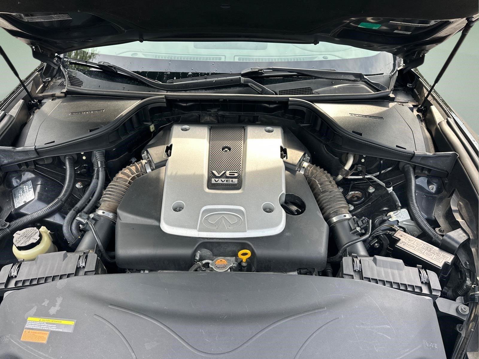 Used 2011 INFINITI M37 w/ Premium Pkg RWD image 30