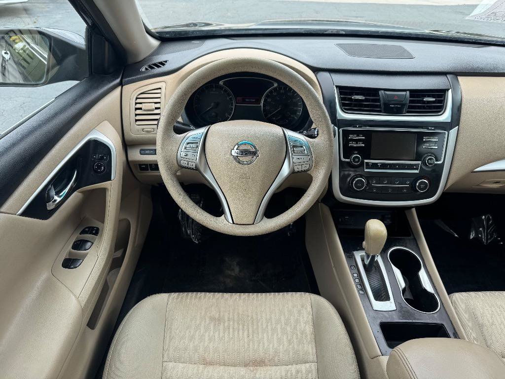 Used 2016 Nissan Altima 2.5 S w/ Power Driver Seat Package FWD image 22