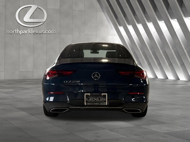 Used 2022 Mercedes-Benz CLA 250 image 8