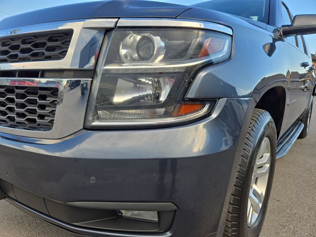 Used 2019 Chevrolet Suburban LT w/ Luxury Package AWD/4WD image 6