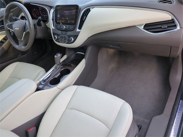 Certified 2020 Chevrolet Malibu Premier image 31