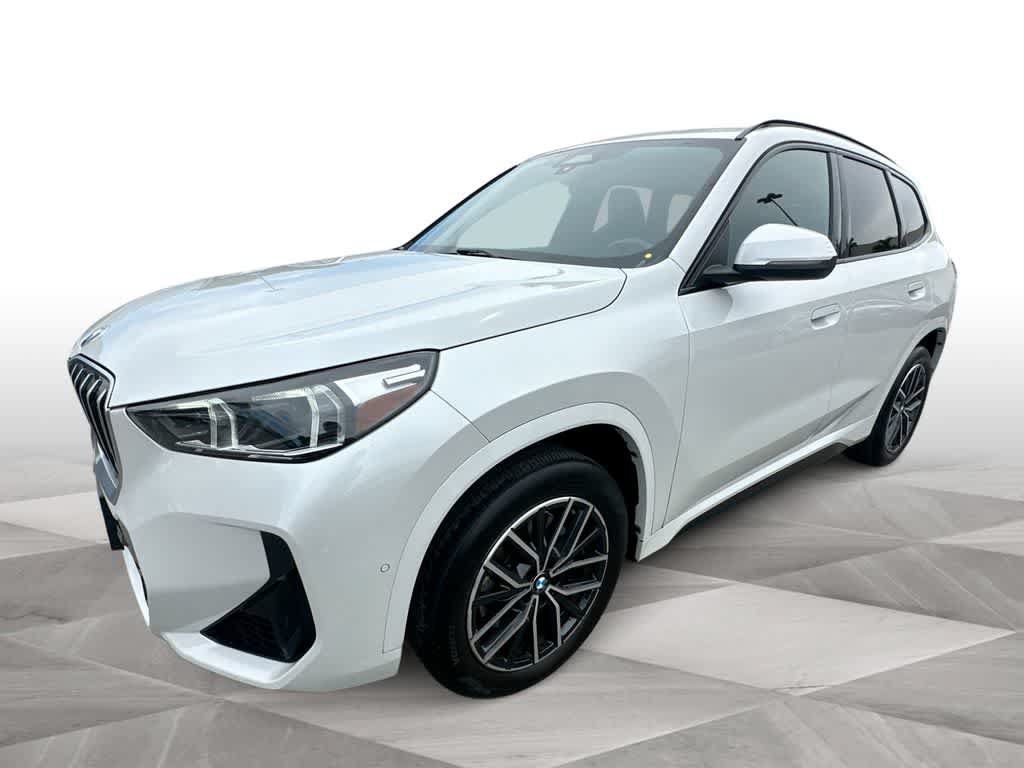 Used 2025 BMW X1 xDrive28i AWD/4WD image 4