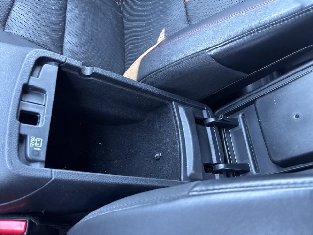 Used 2018 Dodge Durango R/T AWD/4WD image 28