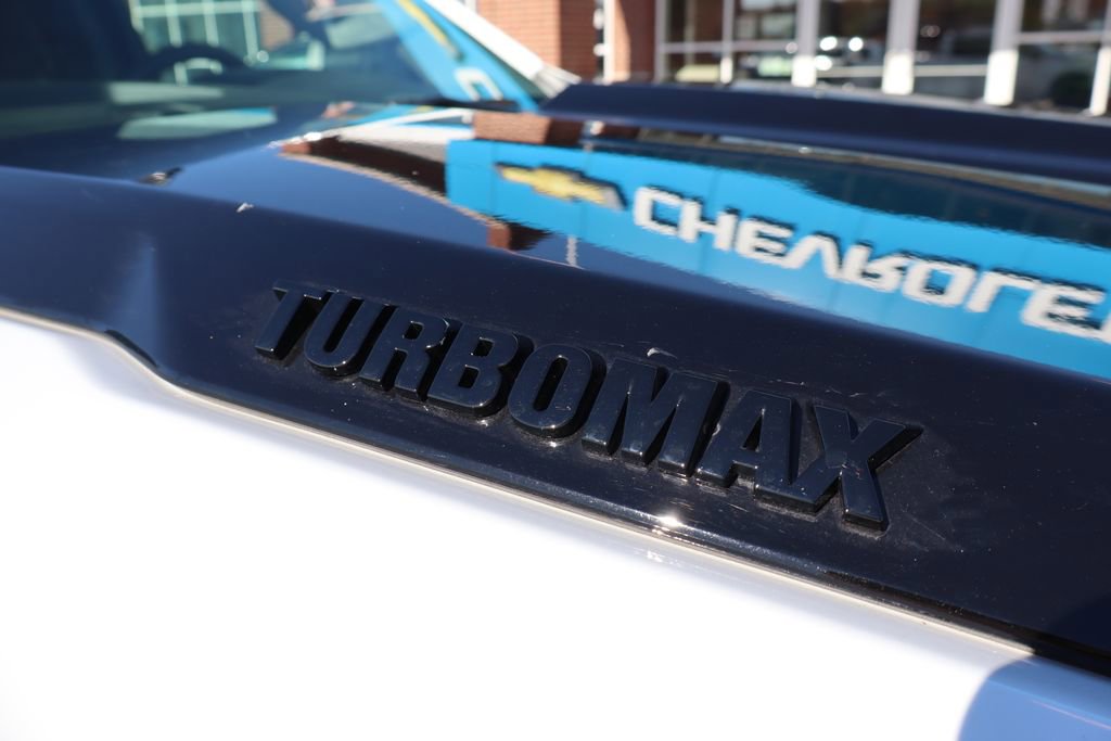 Used 2025 Chevrolet Silverado 1500 Custom Trail Boss w/ Turbomax Blackout Package video 2