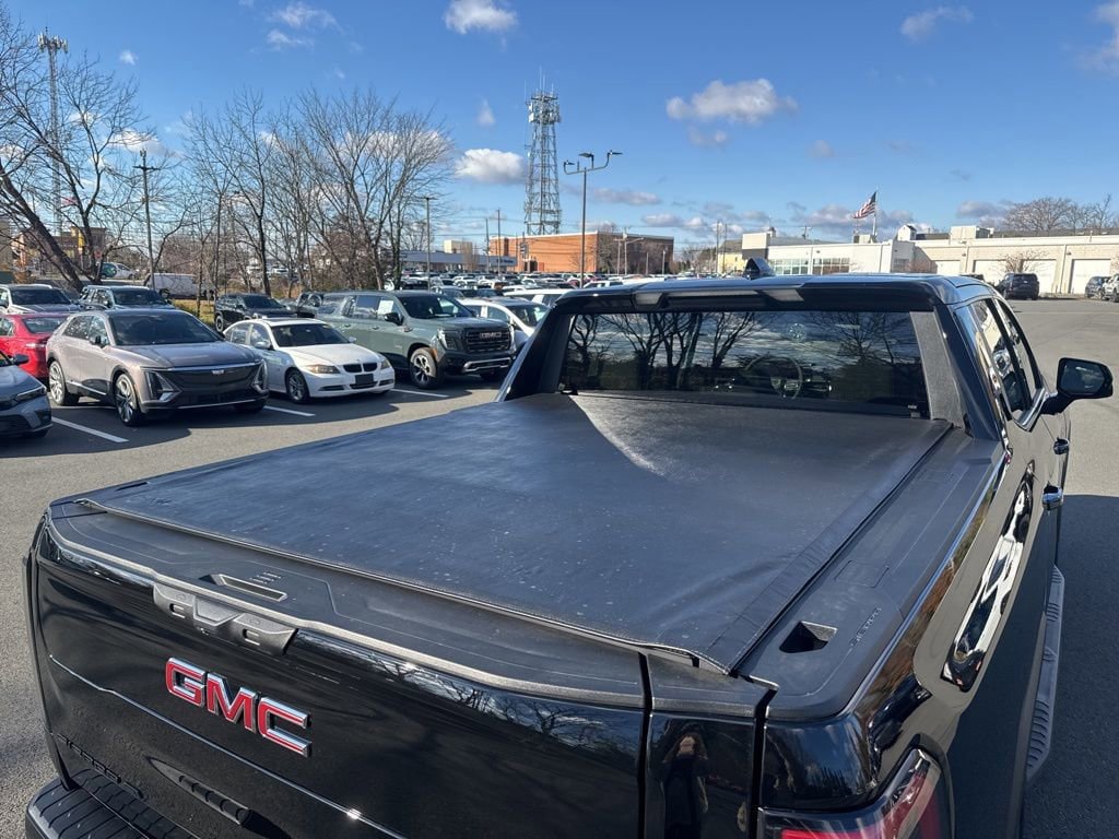 New 2026 GMC Sierra EV Elevation w/ LPO, Elevation Dark Package AWD/4WD image 43