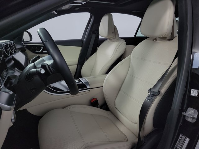 Used 2025 Mercedes-Benz C 300 4MATIC Sedan image 13