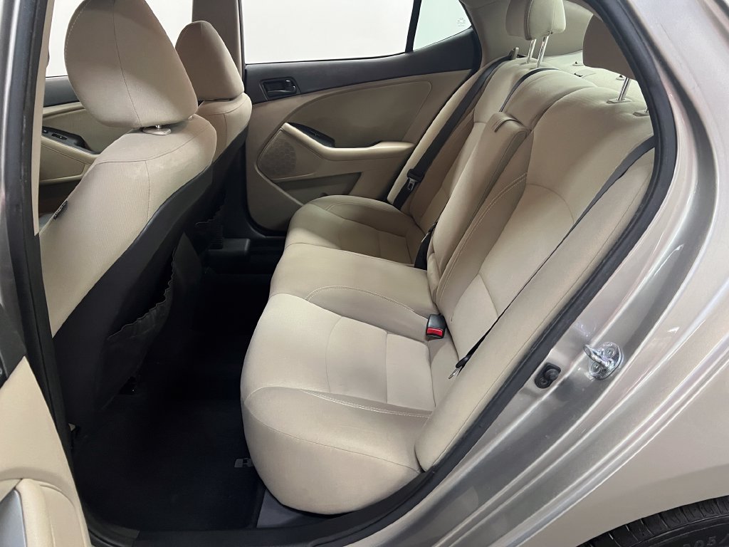 Used 2014 Kia Optima LX FWD image 26