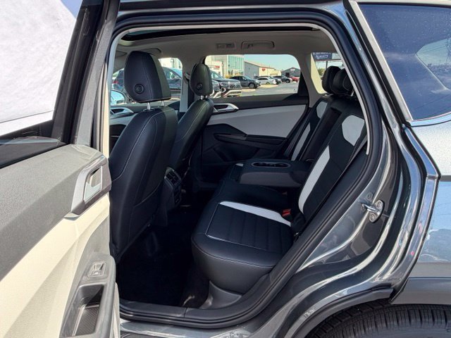 New 2027 Volkswagen Taos SEL AWD/4WD image 9