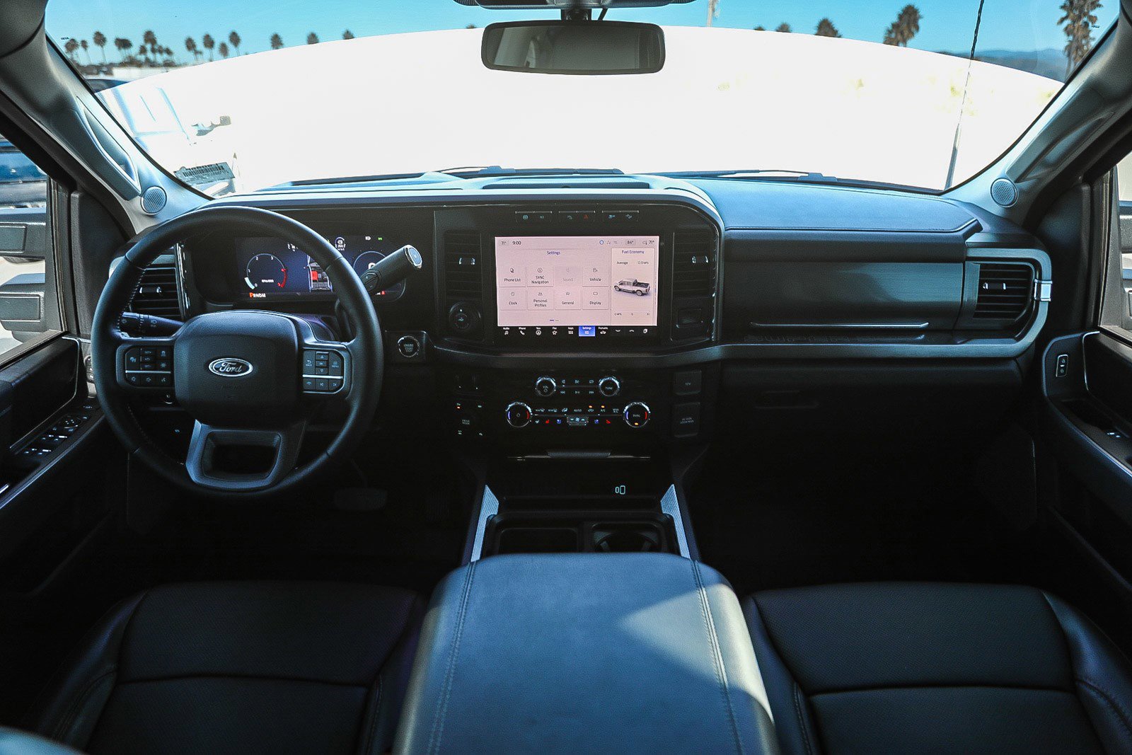 Used 2024 Ford F350 Lariat w/ Lariat Ultimate Package image 12