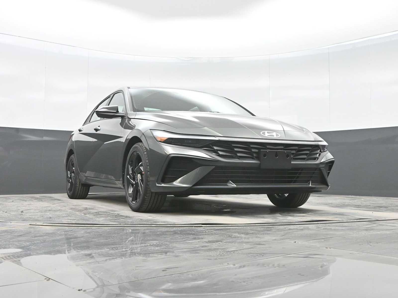 New 2026 Hyundai Elantra Sport w/ Cargo Package image 22