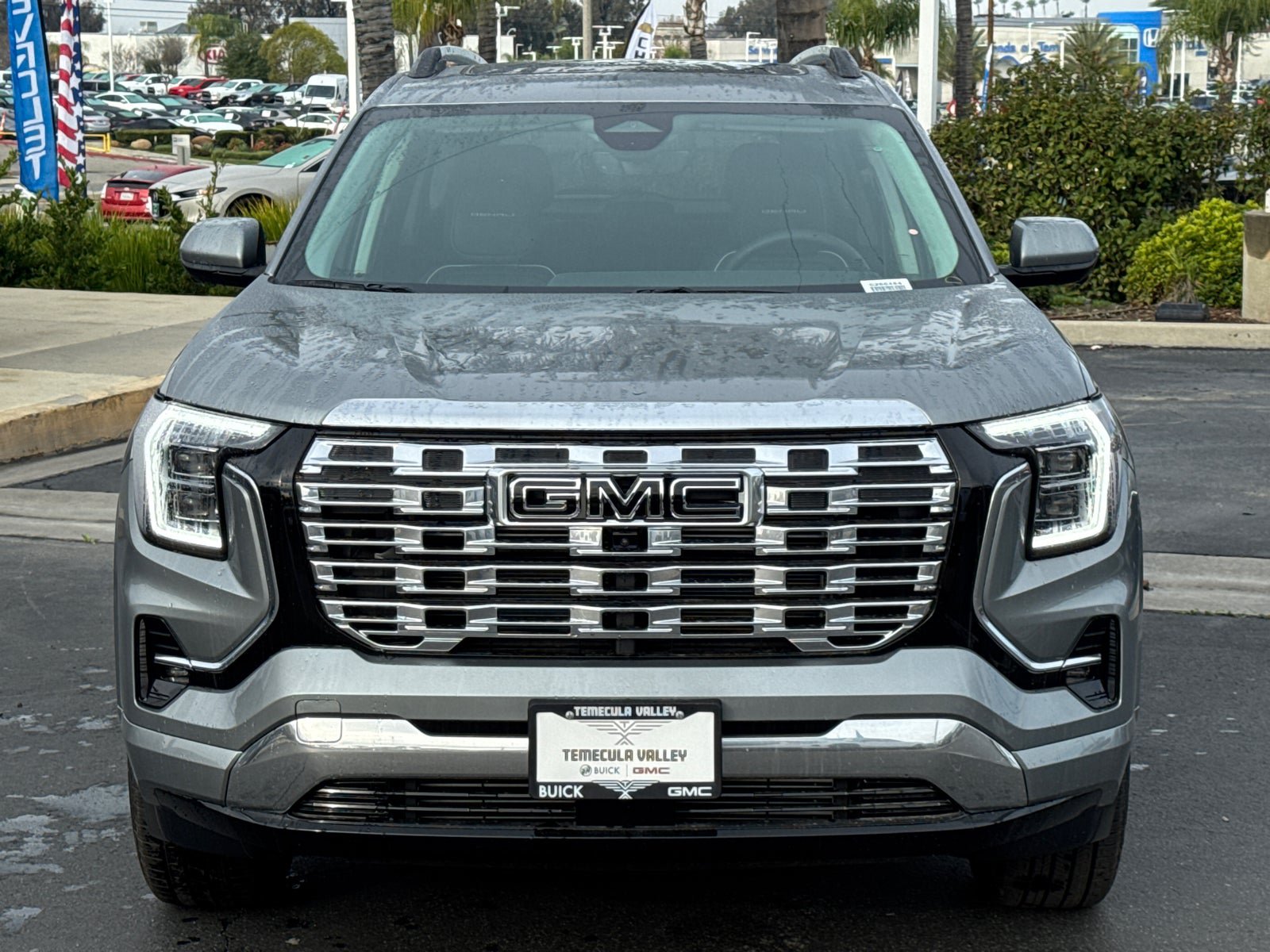 Used 2026 GMC Terrain Denali w/ LPO, Black Badging Package AWD/4WD image 5