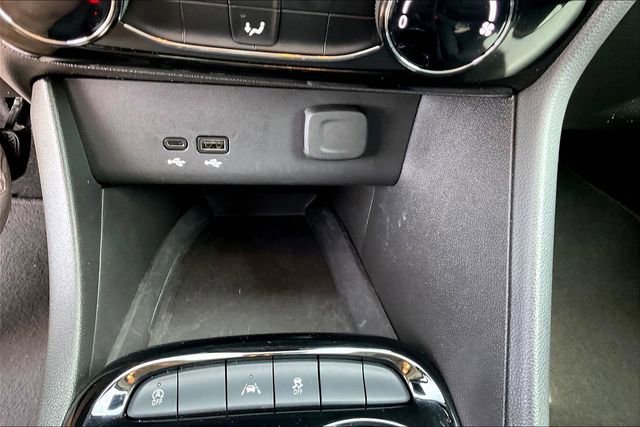 Used 2024 Buick Encore GX Sport Touring image 29