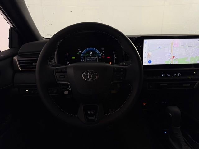 Used 2026 Toyota Camry SE w/ Multimedia Upgrade Package FWD image 21