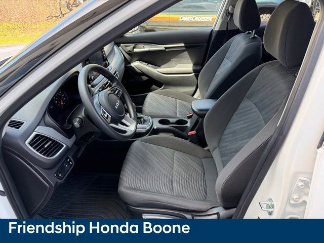 Used 2022 Kia Seltos LX image 16