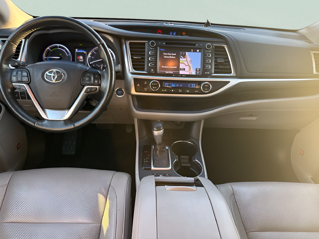 Used 2019 Toyota Highlander Limited Platinum w/ Protection Package #3 AWD/4WD image 9