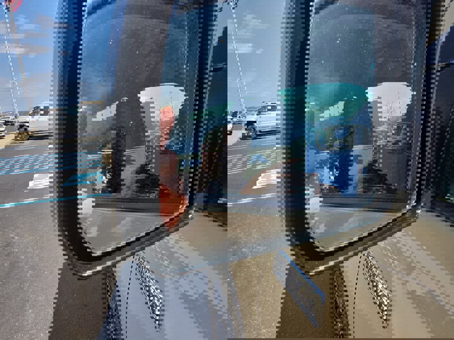 Used 2017 Toyota Tundra Limited w/ Limited Premium Package image 21