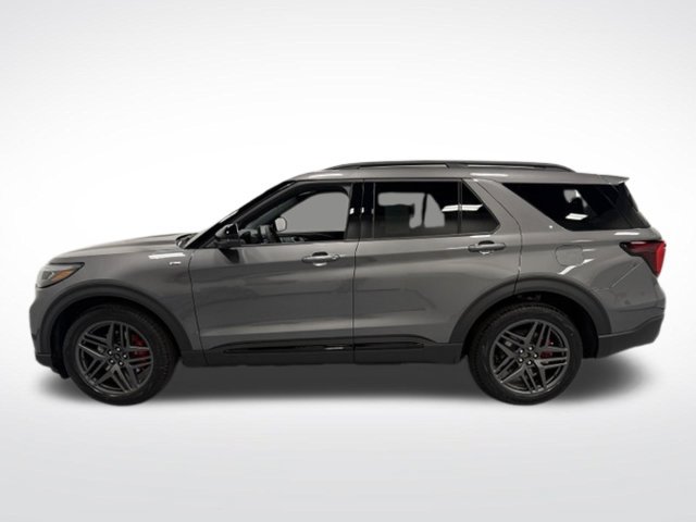 New 2026 Ford Explorer ST-Line w/ ST-Line Street Pack RWD image 5