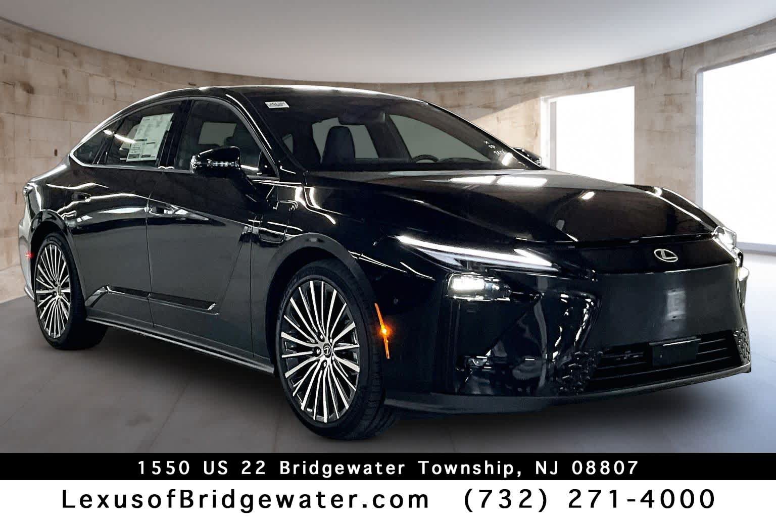New 2026 Lexus ES 350e w/ Executive Package
