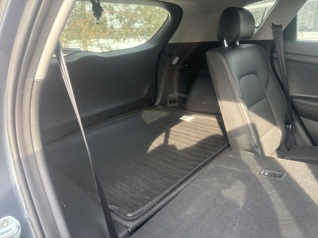 Used 2019 Hyundai Tucson Ultimate w/ Cargo Package image 35