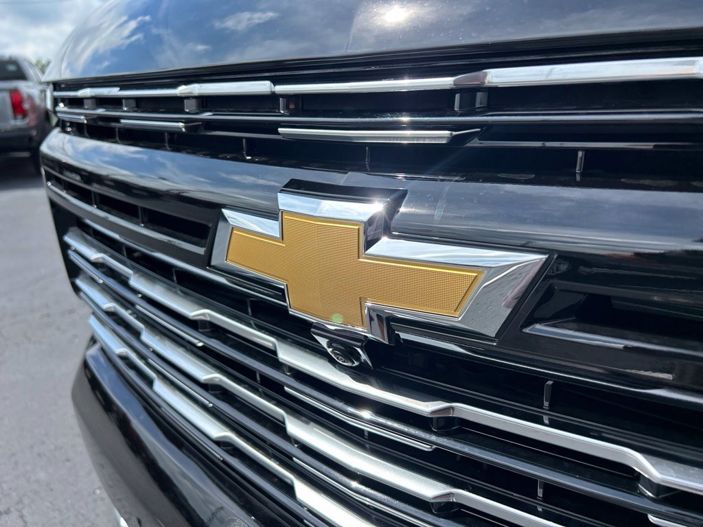 New 2026 Chevrolet Tahoe High Country AWD/4WD image 10