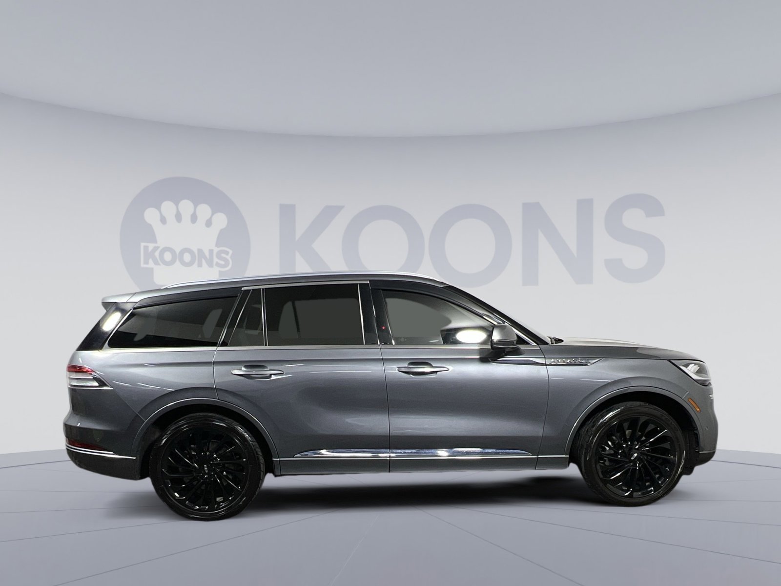 Used 2021 Lincoln Aviator Reserve w/ Equipment Group 208A image 8