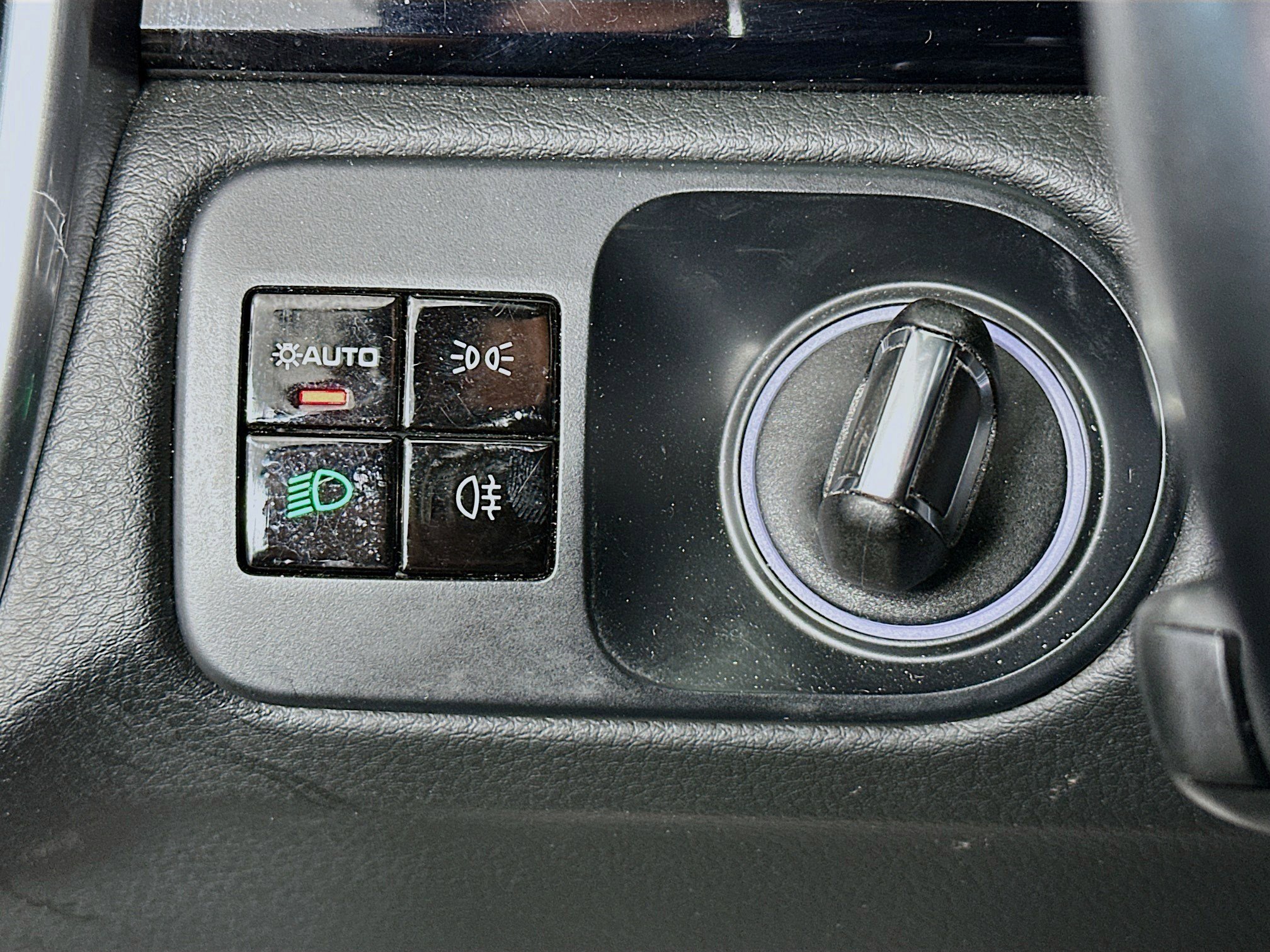 Used 2021 Porsche Cayenne Coupe image 10