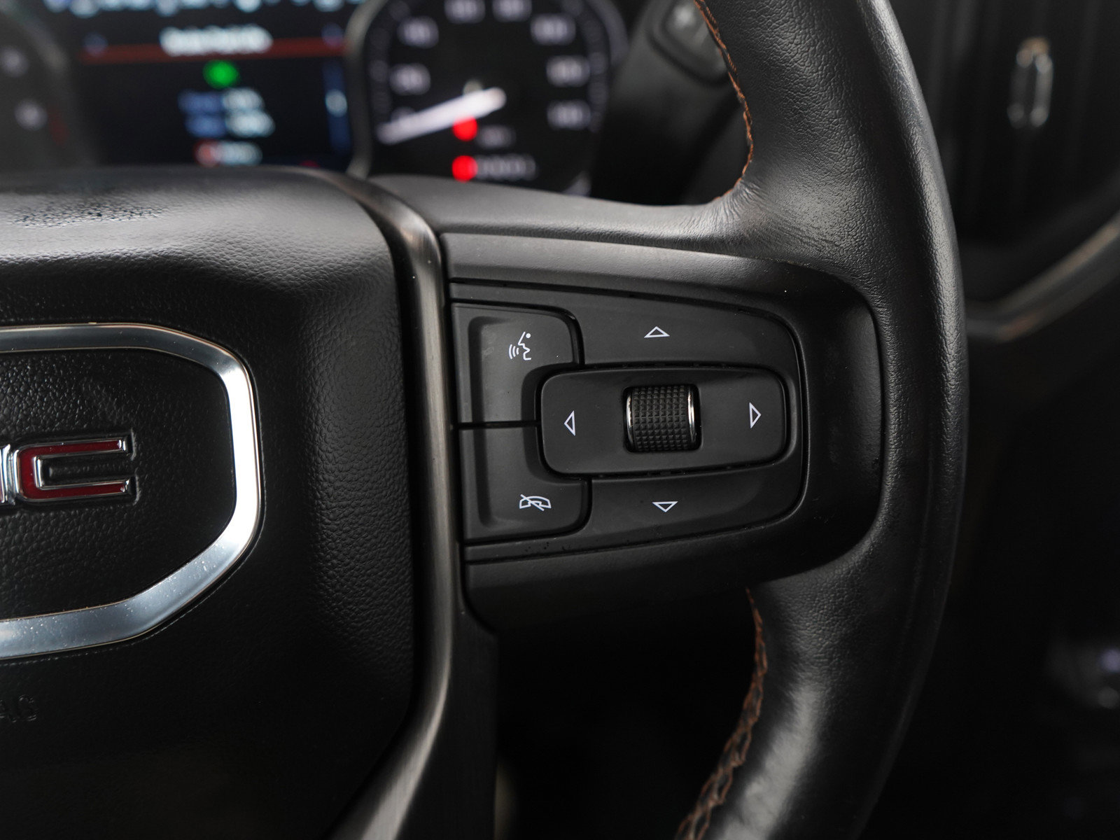 Used 2020 GMC Sierra 1500 AT4 w/ AT4 Premium Package image 25