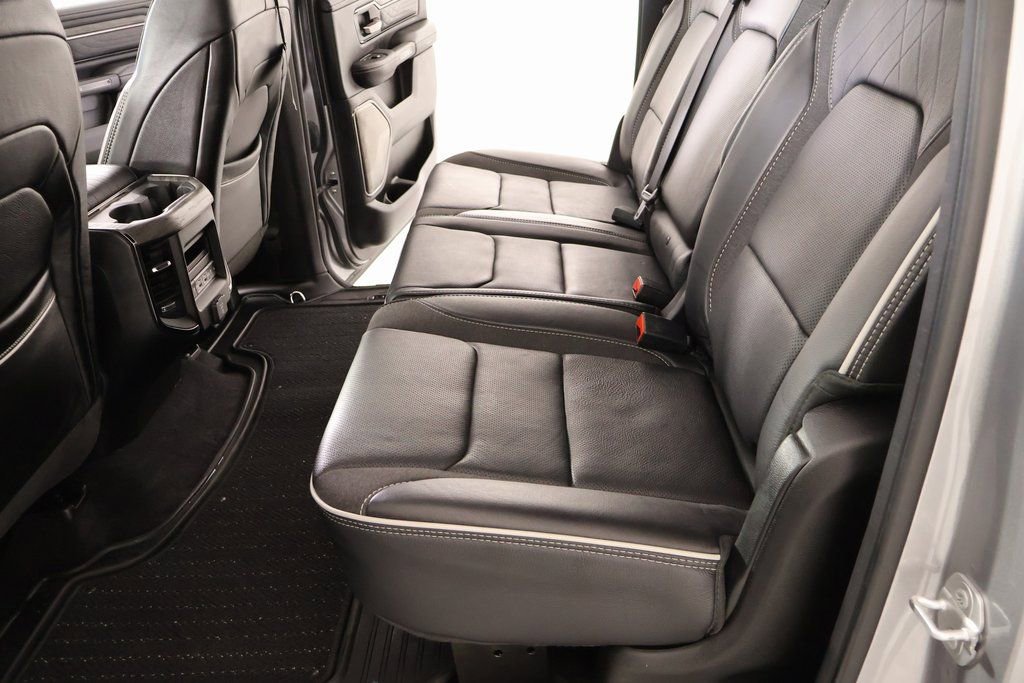 Used 2025 RAM 1500 Limited AWD/4WD image 13