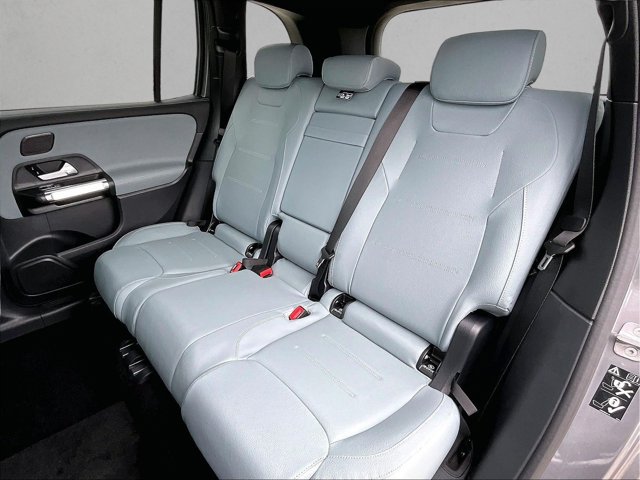 New 2026 Mercedes-Benz GLB 250 4MATIC image 12