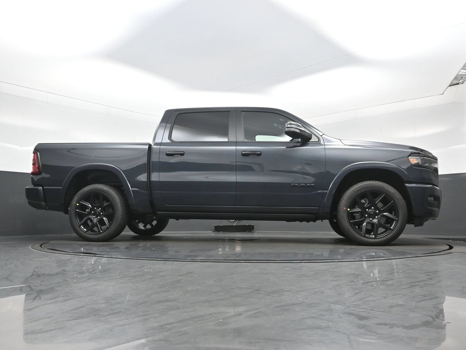 New 2027 RAM 1500 Laramie w/ Night Edition AWD/4WD image 19