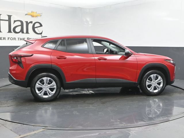 New 2026 Chevrolet Trax LS FWD image 15