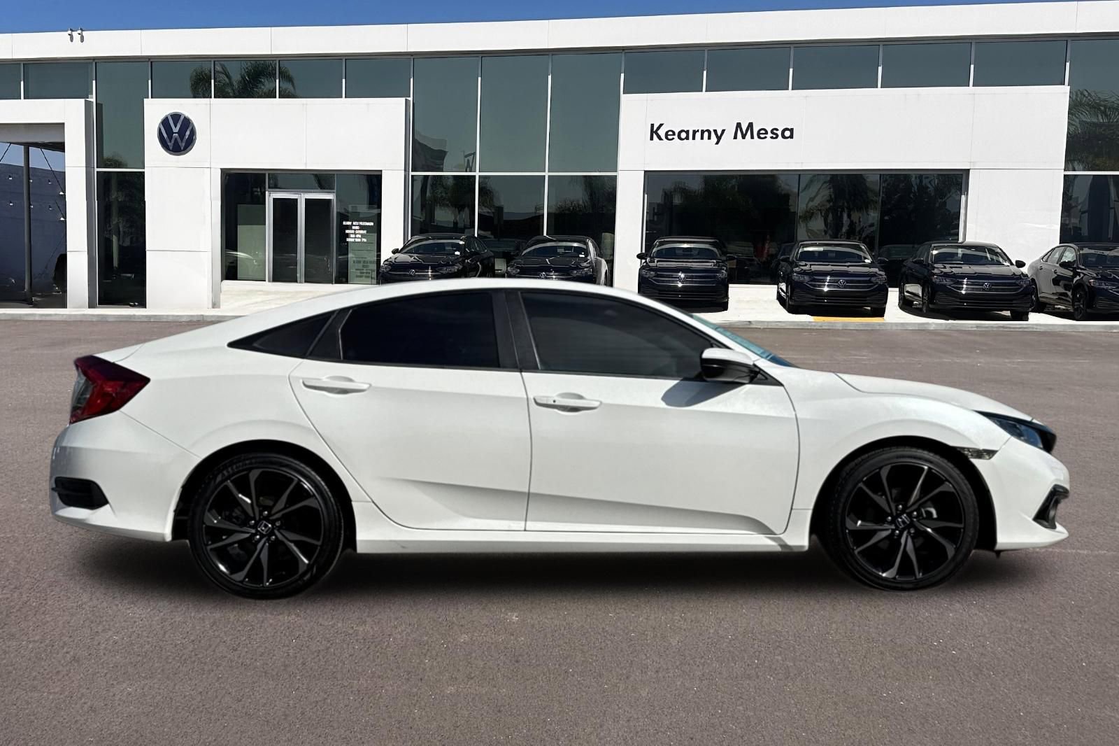 Used 2019 Honda Civic Sport image 3