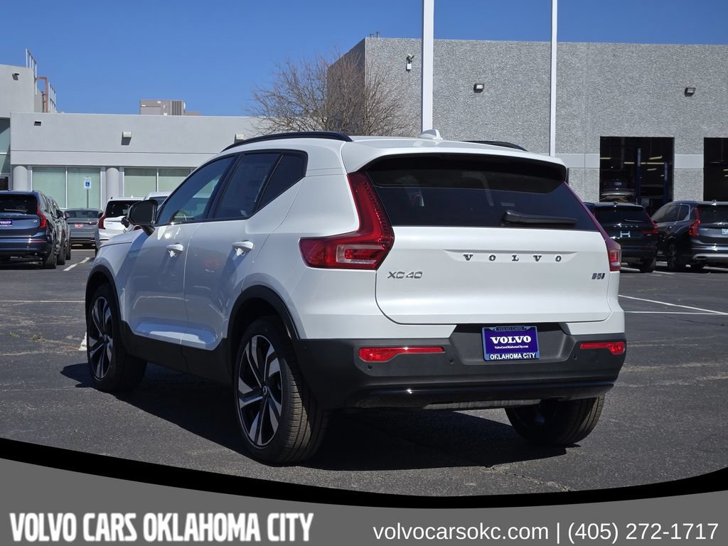 Used 2026 Volvo XC40 B5 Ultra w/ Protection Package Premier AWD/4WD image 4