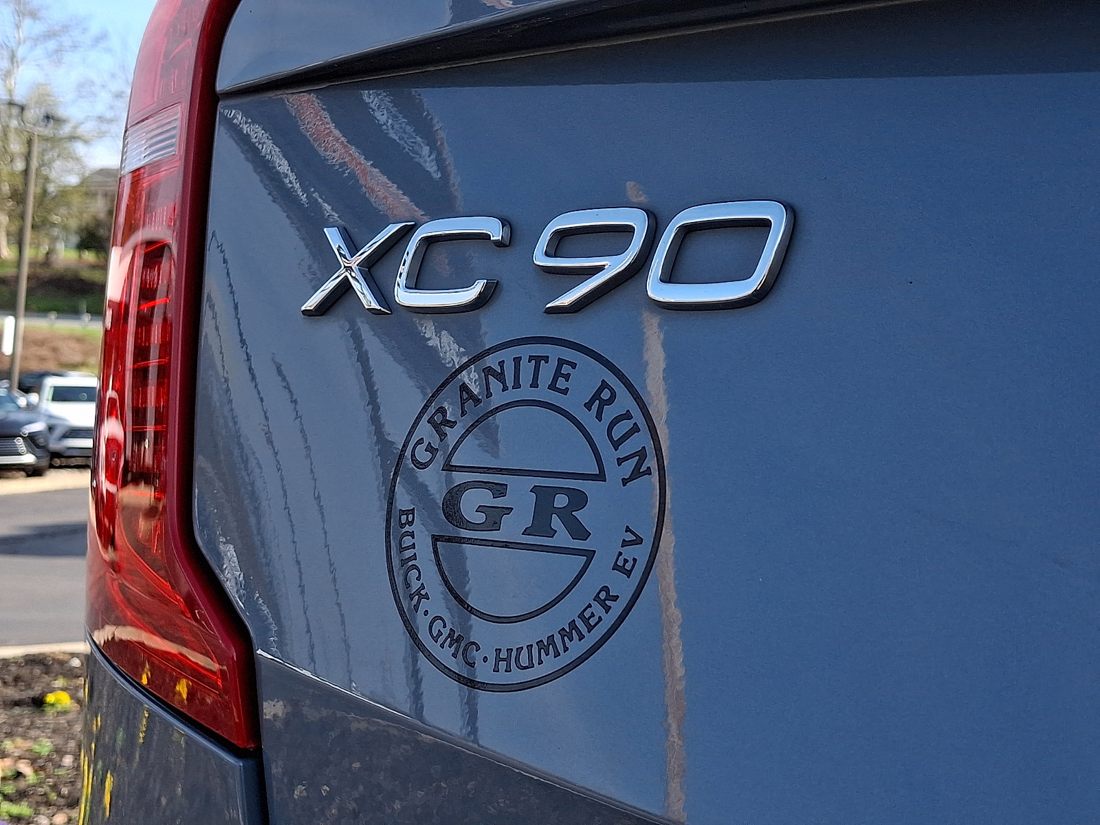 Used 2020 Volvo XC90 T6 Momentum w/ Protection Package Premier image 29