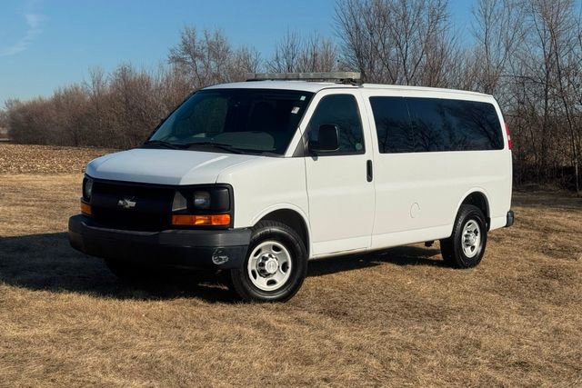 Used 2015 Chevrolet Express 2500 LS RWD image 28