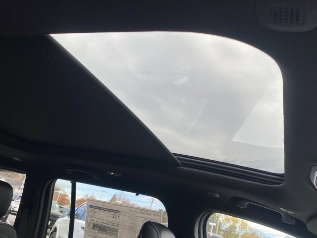 New 2025 Jeep Grand Cherokee Limited image 55