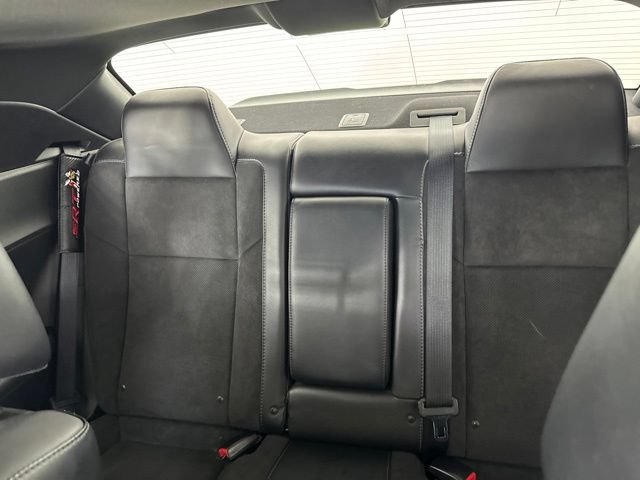 Used 2015 Dodge Challenger R/T Scat Pack w/ Scat Pack Appearance Package RWD image 25