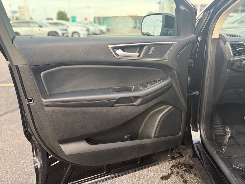 Used 2024 Ford Edge SEL w/ Convenience Package AWD/4WD image 19