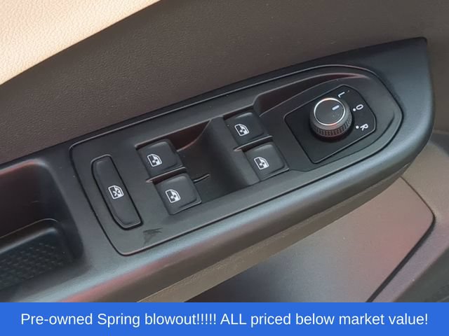 Used 2025 Volkswagen Taos S FWD image 22