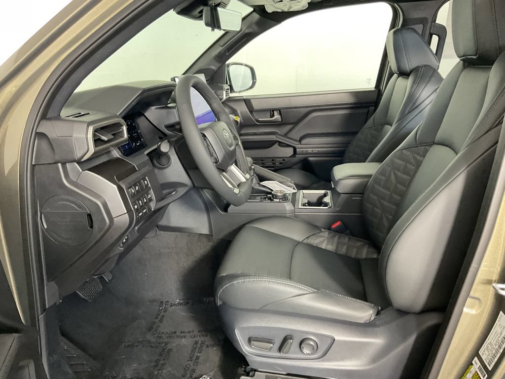 New 2026 Toyota Tacoma TRD Off-Road w/ TRD Off Road Premium Package AWD/4WD image 16