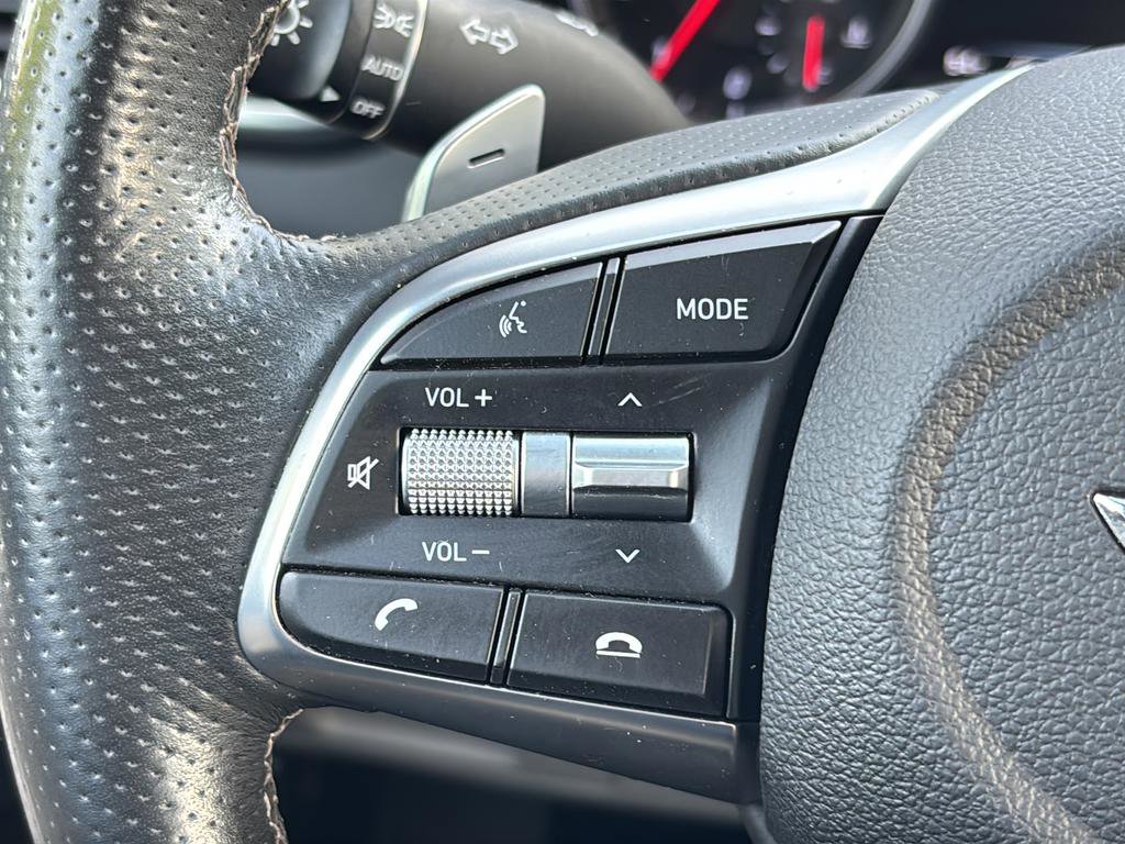 Used 2020 Genesis G70 2.0T w/ Prestige Package image 22