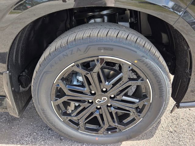 New 2026 INFINITI QX80 4WD w/ Sport Exterior Package image 9