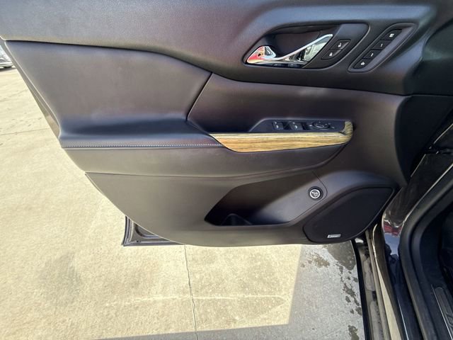 Used 2018 GMC Acadia Denali w/ Technology Package image 13