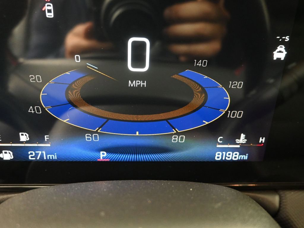 Used 2025 Chevrolet TrailBlazer RS FWD image 11