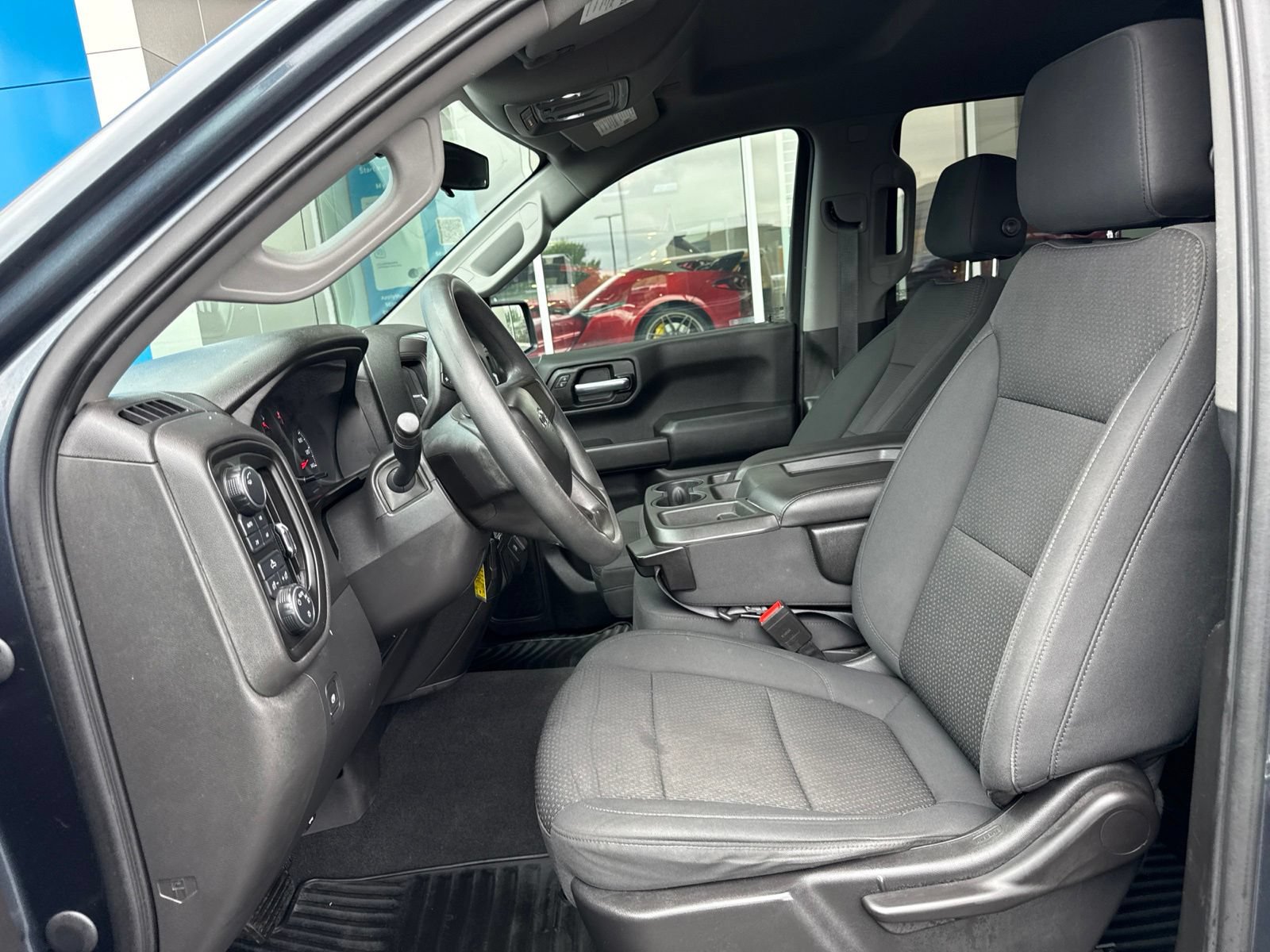 Used 2020 Chevrolet Silverado 1500 Custom Trail Boss w/ Custom Convenience Package AWD/4WD image 18