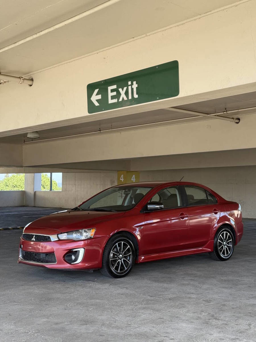 Used 2017 Mitsubishi Lancer LE FWD image 1